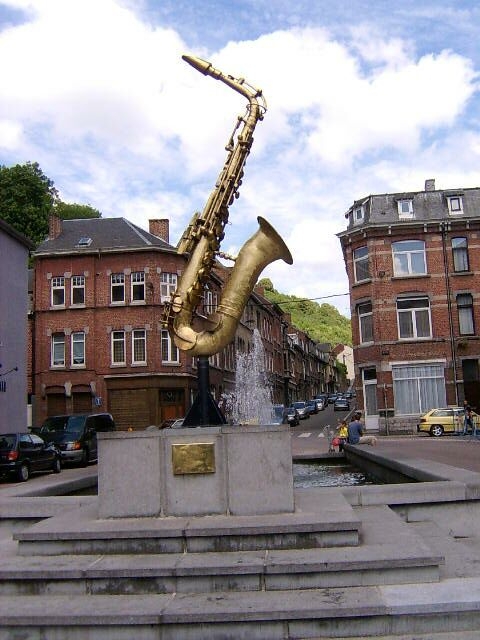saxophonedinant.jpg